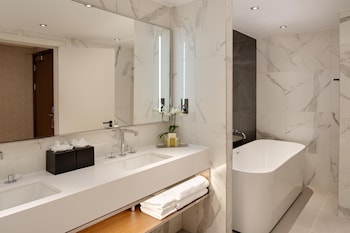 Family Suite, 2 Double Beds, Kitchenette
