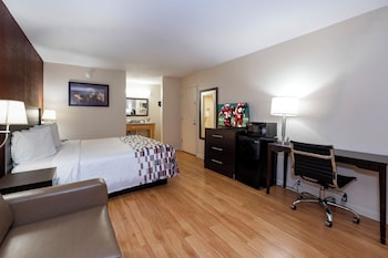 Superior Room, 1 King Bed, Non Smoking (Sofa)