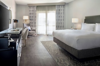 Tower Superior Bayview Suite