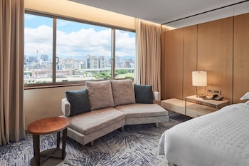 Premier Room, 1 King Bed