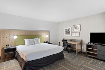 Junior King Suite