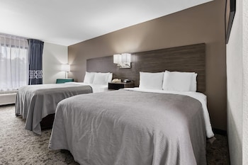 Standard Room, 2 Queen Beds, Non Smoking