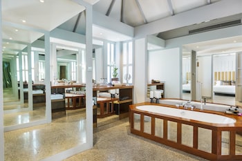 Beach Deluxe Suite