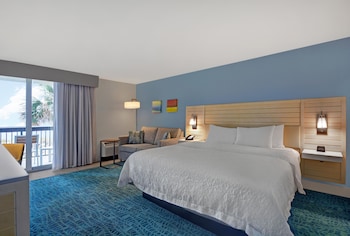 Room, 1 King Bed with Sofa bed, Balcony, Oceanfront