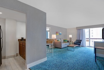 Suite, 1 King Bed with Sofa bed, Microwave (Two Room Suite)