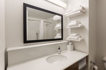 Suite, 2 Queen Beds, Accessible, Bathtub (Mobility & Hearing)