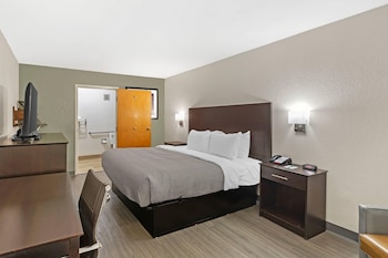 1 King Bed, Accessible, Non Smoking