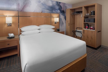 Room, 1 King Bed, Ground Floor