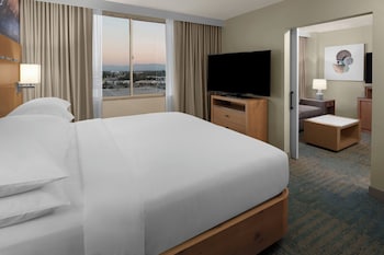 Executive Suite, 1 Bedroom, Tower (Hearing Accessible)