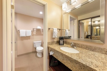 Standard Room, 2 Queen Beds, Accessible, Non Smoking