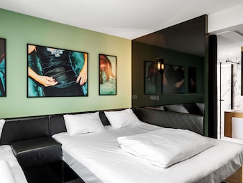 Standard Room, Multiple Beds