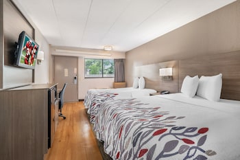 Deluxe Room, 2 Double Beds (Smoke Free)