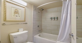 Standard Room, 2 Queen Beds, Non Smoking, Kitchen (Full Kitchen)
