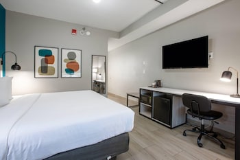 Room, 1 King Bed, Non Smoking