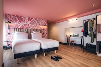 Deluxe Room, 1 Double Bed