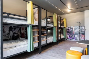 Bed in 6-Bed Dormitory