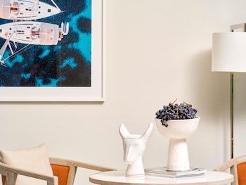 Signature sea view, Two double beds