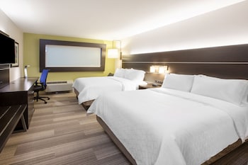 Standard Room, 2 Queen Beds, Accessible (Communication, Roll-In Shower)