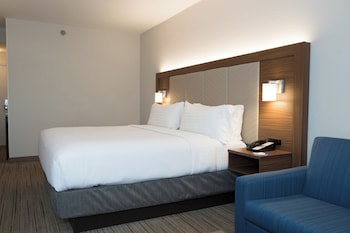 Standard Room, 1 King Bed (Leisure)