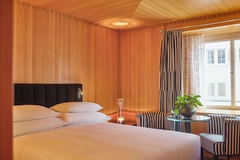 Design Queen Room
