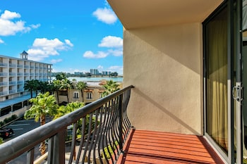 Suite, 2 Queen Beds, Balcony, City View