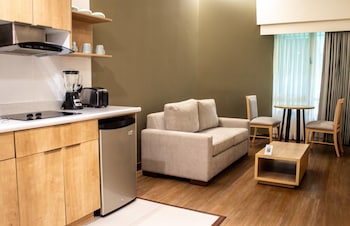 Apartment, 2 Queen Beds, Kitchenette