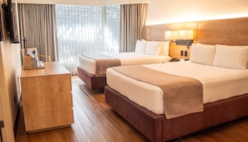 Apartment, 2 Queen Beds, Kitchenette