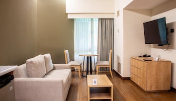 Apartment, 2 Queen Beds, Kitchenette