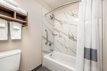 Standard Room, 2 Queen Beds