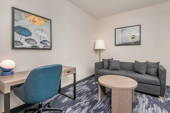 Suite, 1 Bedroom, Non Smoking (Hearing Accessible)