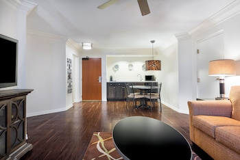 Suite, 2 Queen Beds