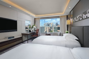 Classic Room, 2 Twin Beds, Club Lounge Access, City View