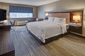 Room, 1 King Bed, Microwave