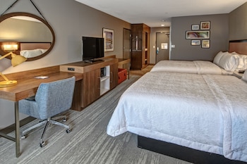 Room, Multiple Beds, Hearing Accessible, Microwave (2 Queen Beds)