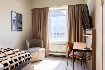 Double Room (Compact)