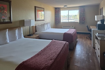 Standard Room, 2 Queen Beds, Non Smoking