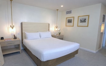 Superior Room, 1 King Bed