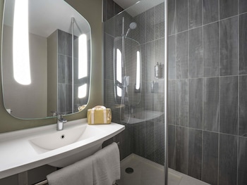Standard Room, 1 Double Bed