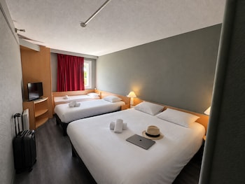 Standard Room, Multiple Beds
