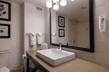 Room, 2 Queen Beds, Non Smoking (Pet Friendly)