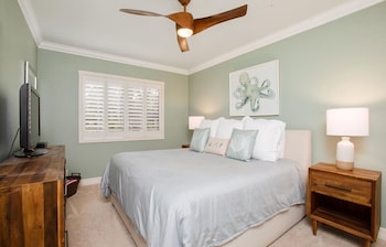 Condo, Beach View (F207)