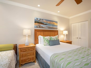 Condo, 2 Bedrooms, Oceanfront (E103)