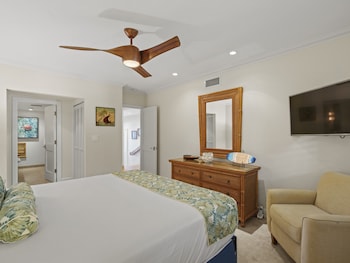 Condo, 2 Bedrooms, Oceanfront (B106)