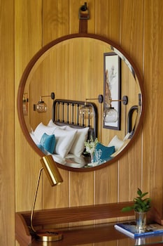 Premium Room, 2 Queen Beds, Marina View