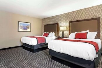 Standard Room, 2 Queen Beds, Non Smoking