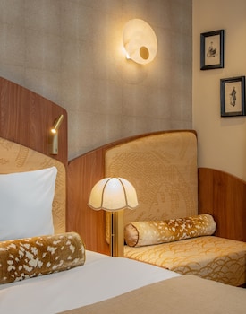 Classic Single Room