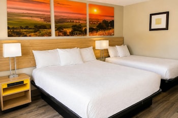 Standard Room, 2 Queen Beds