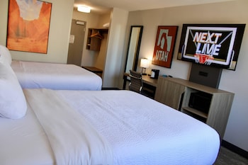 Standard Room, 2 Queen Beds, Non Smoking