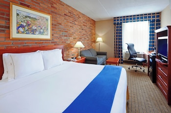 Standard Room, 1 King Bed with Sofa bed