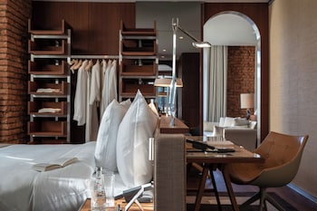 Eden Suite